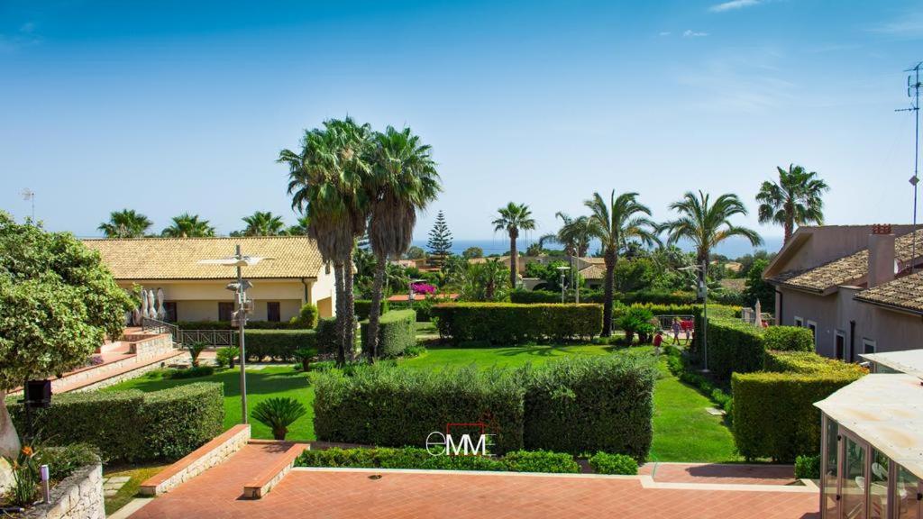 אוגוסטה Hotel La Cavalera מראה חיצוני תמונה