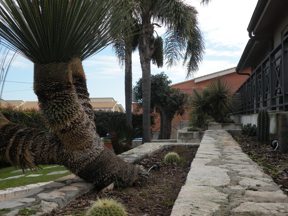 אוגוסטה Hotel La Cavalera מראה חיצוני תמונה